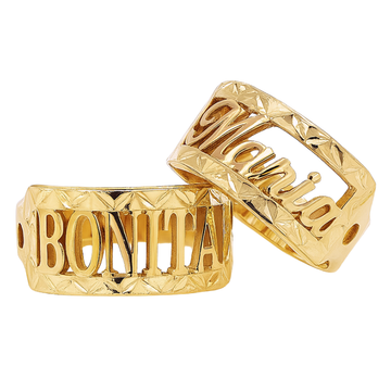 Anillo con Nombre De Oro 10KT / Women's Custom Name Ring in 10KT