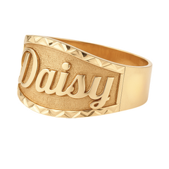 Anillo con Nombre Cursiva De Oro 10KT/Women's Custom Name Ring in 10KT