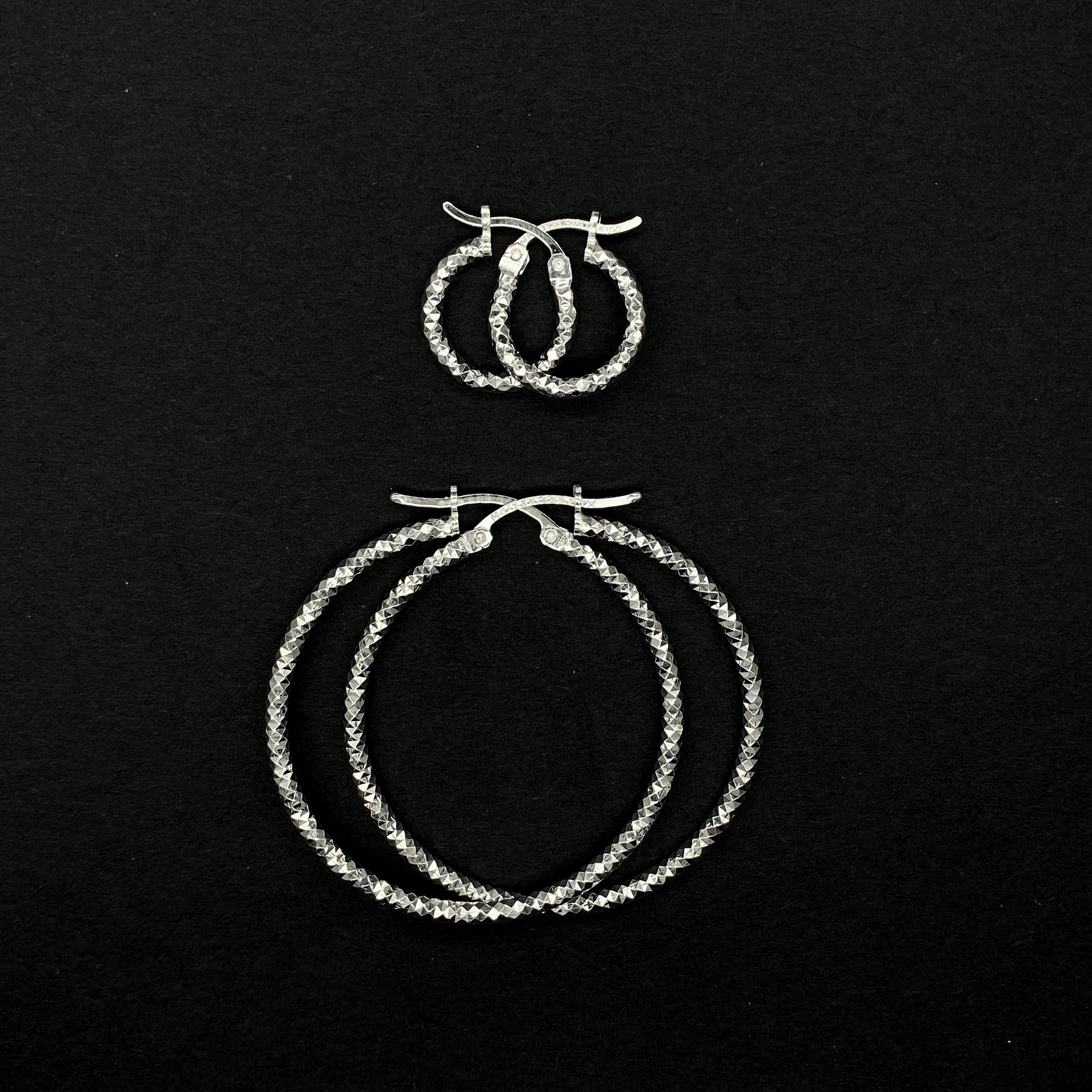 Arracada Diamantada de Plata 925/Sterling Silver Diamond Cut Hoop Earrings