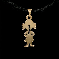 Dije De Niña con nombre grabado para Mama De Oro 10KT/10KT Gold Girl Pendant with name Engraved for Mom