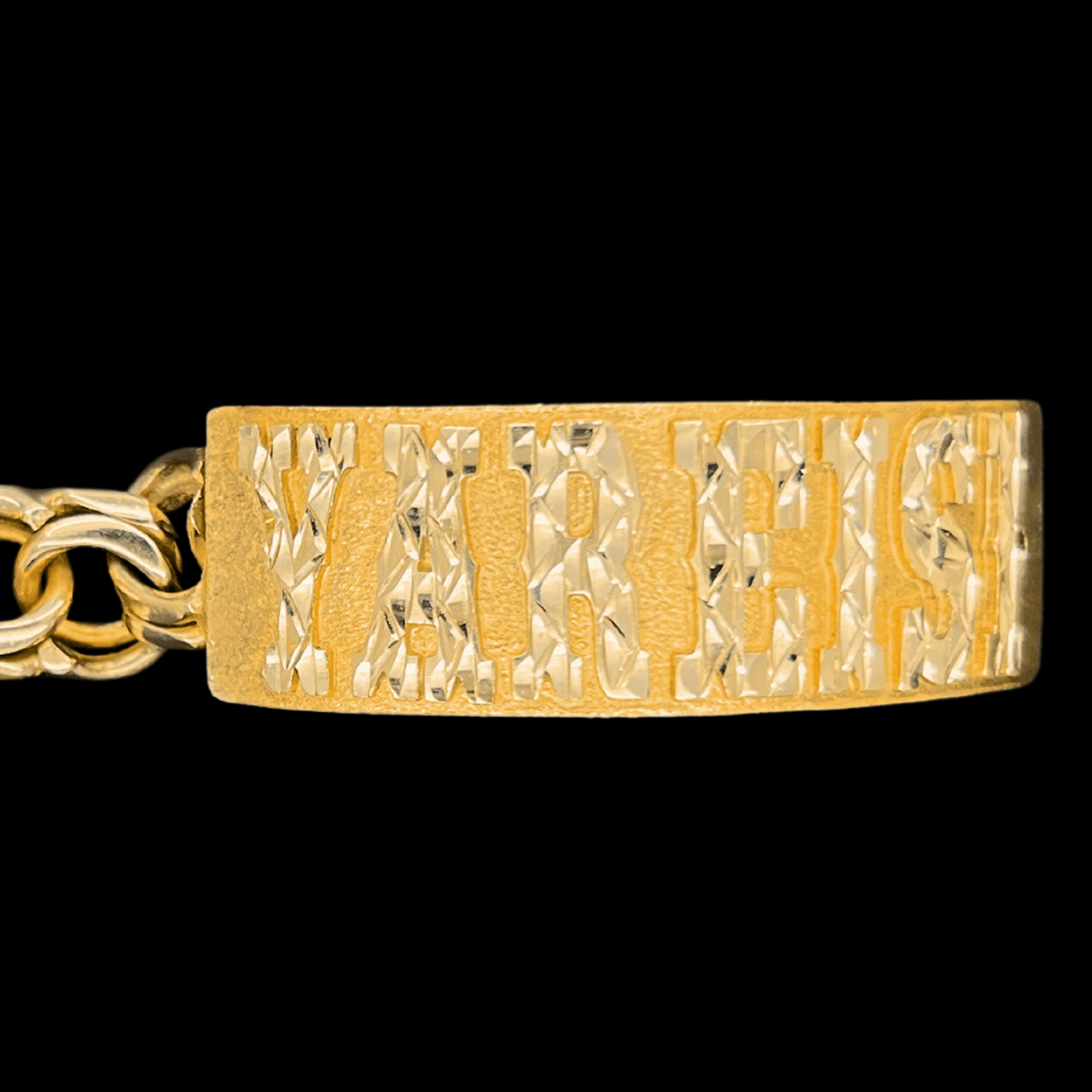 10KT Gold Ladies Chino Link Bracelet with Diamond Cut Letters/ Esclava Tejido Chino para Mujer en Oro 10KT con Letras Diamantadas