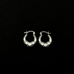 Arracadas con Corazones de Plata 925/Sterling Silver Heart Design Hoop Earrings
