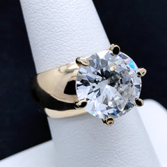 Women's Wide Solitaire Ring in 10KT gold with Large CZ Stone